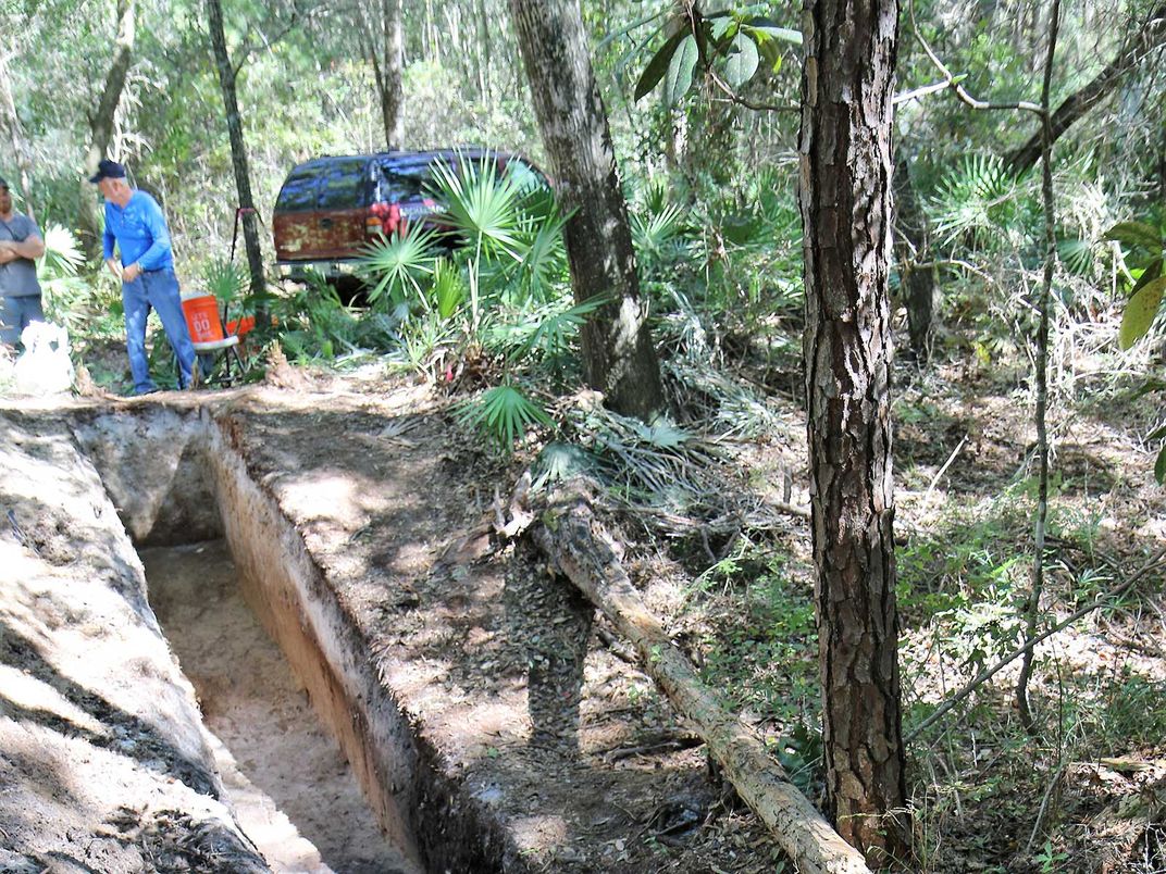 Archaeologists Study Native American Canal in Alabama