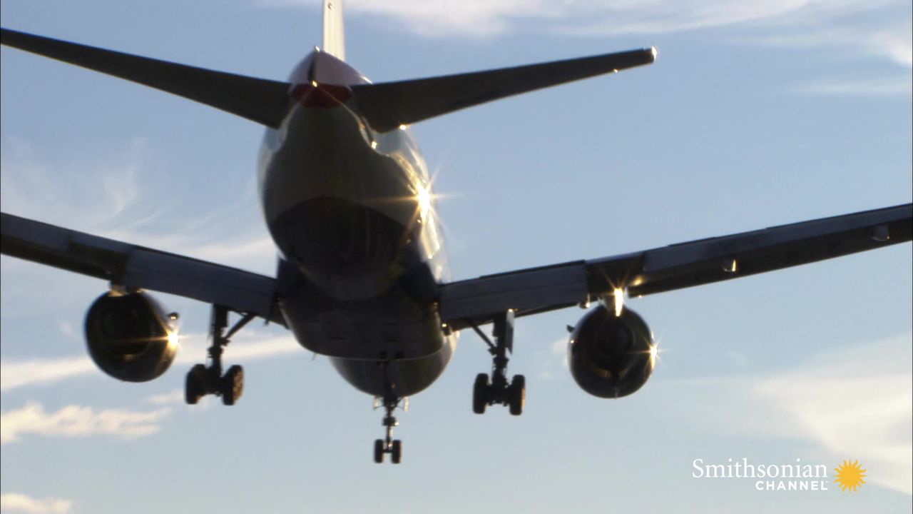 Preview thumbnail for How to Tell If You're in for a Bumpy Plane Landing