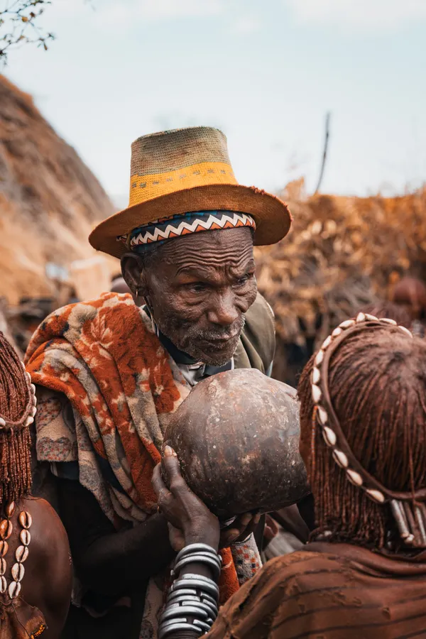 Ritual of Welcome before the Bull Jumping thumbnail