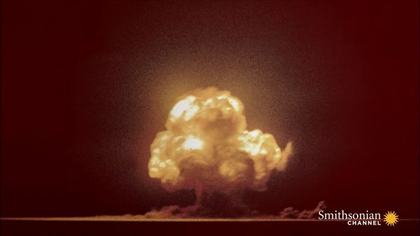 Preview thumbnail for This Is the Only Color Photo of the First Atomic Explosion