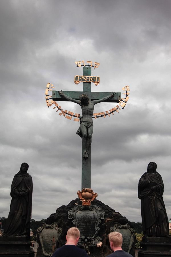 jesus on the cross and twins thumbnail