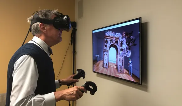 The digital realm is not limited by the dimensions of the museum walls and instead brings learning experiences to visitors of all ages in new and exciting ways. (Smithsonian American Art Museum)
