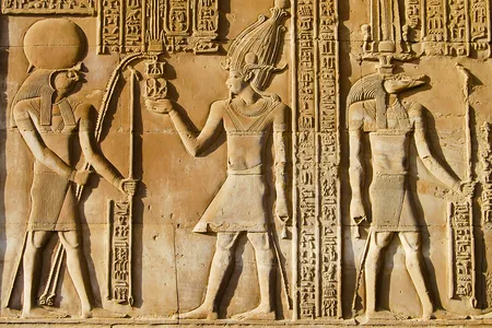 EGP_KomOmbo_Temple detail_iSt_850936574.jpg