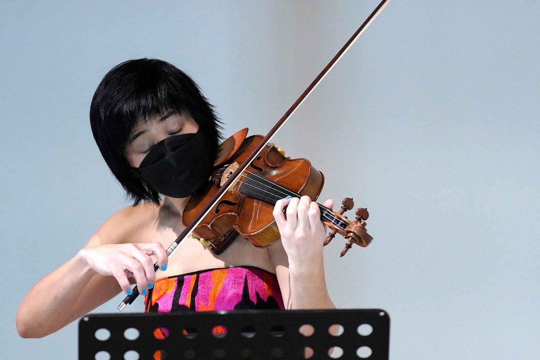 Violinist Jennifer Koh