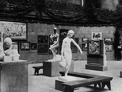 The Armory Art Show in New York in 1913.