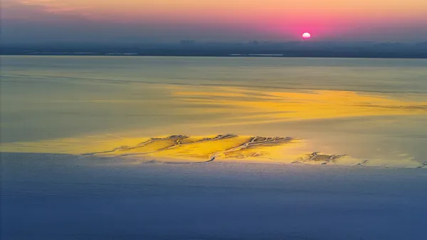 The Frontier of Glow thumbnail