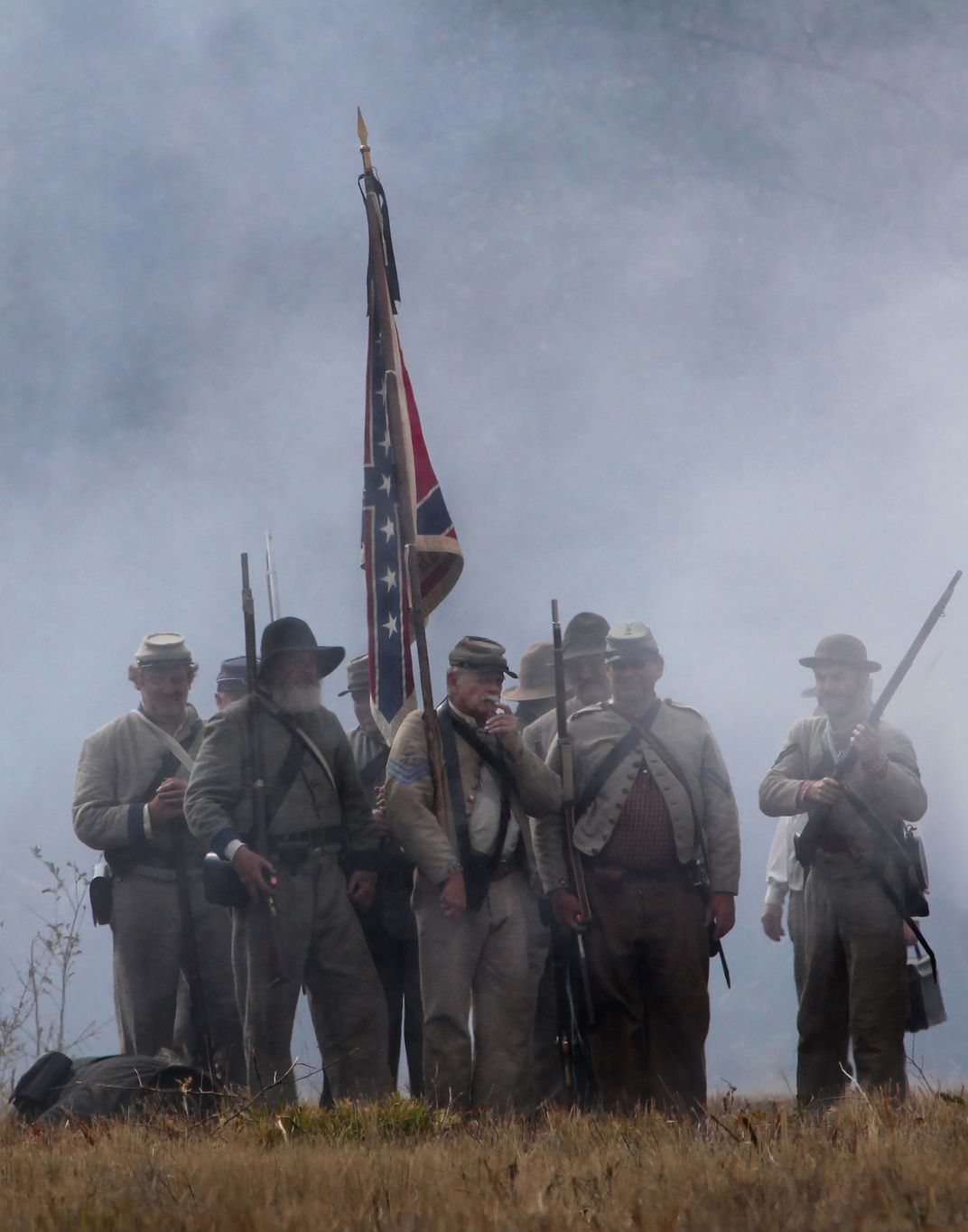 The Confederates were advancing on the Union soldiers during the ...