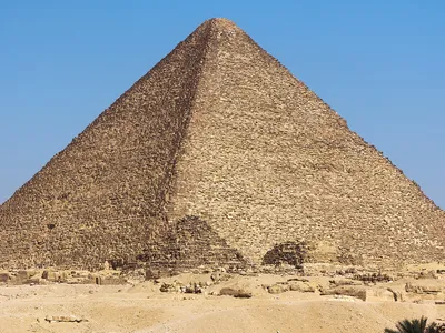 Ancient Egyptian Engineering Choices Helped the Great Pyramid of Giza Survive Earthquakes, New Research Finds image