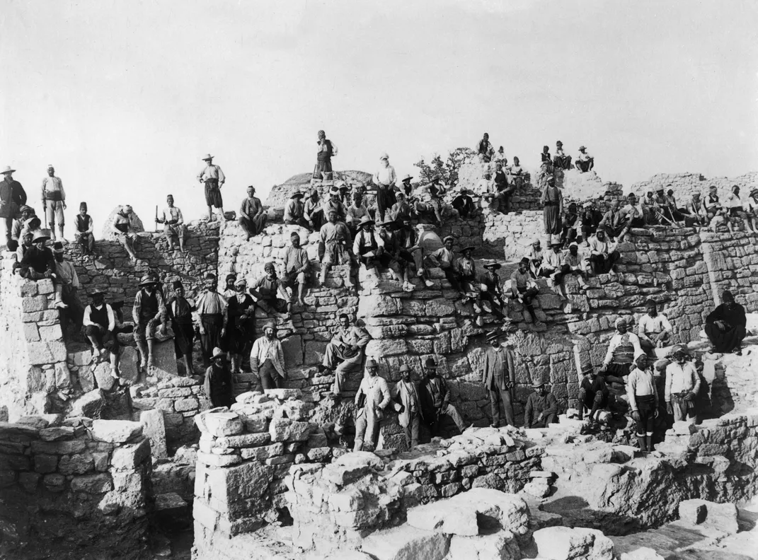 1890年頃のトロイの発掘チーム