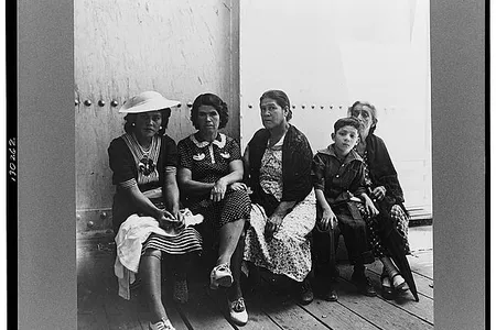 Mexicans entering the United States