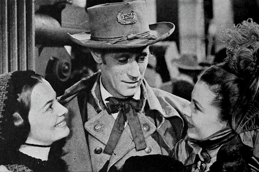Olivia_de_Havilland_Leslie_Howard_Vivien_Leigh_Gone_With_the_Wind.png