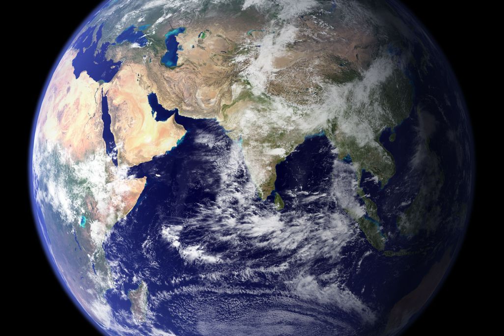 globe_east_2048.jpg
