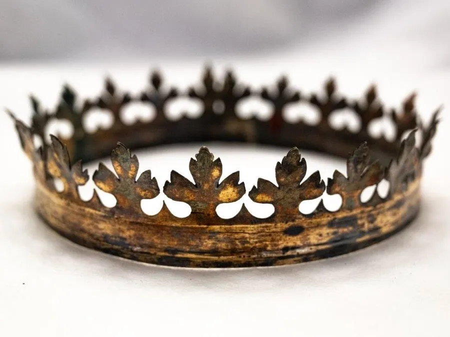 crown lead