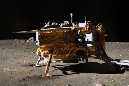 The Chang’E-3 lander spacecraft on the Moon. The two upcoming lunar missions will probably use landers similar to this one.