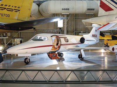 Although the Museum’s Lear Jet was retired from flying status in June 1966, it continued to perform as a wind-tunnel test model with NASA for years. 