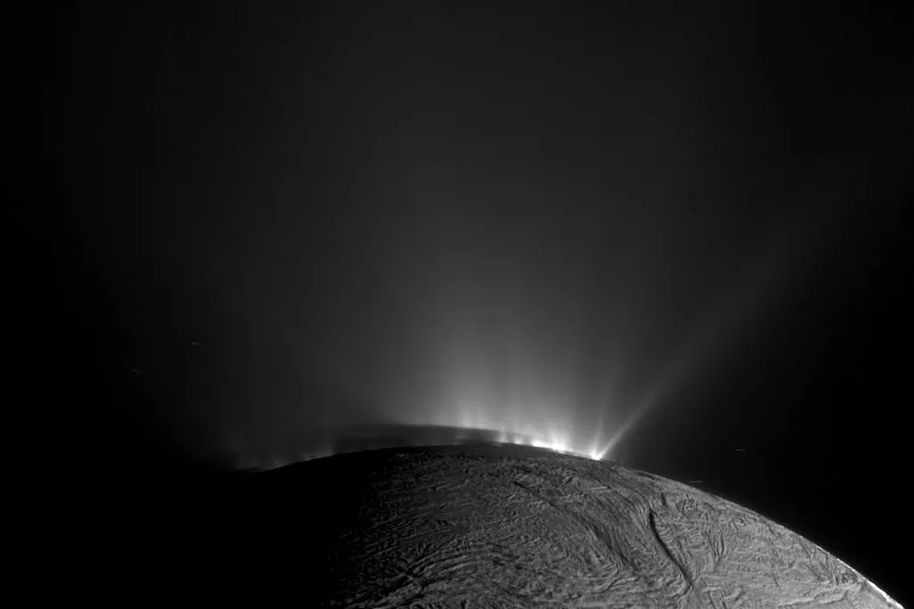 Enceladus PIA17184.jpg