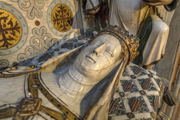 Elisenda of Montcada founded the&nbsp;Royal Monastery of St. Mary of Pedralbes in 1327. She was buried there after her death in 1364.