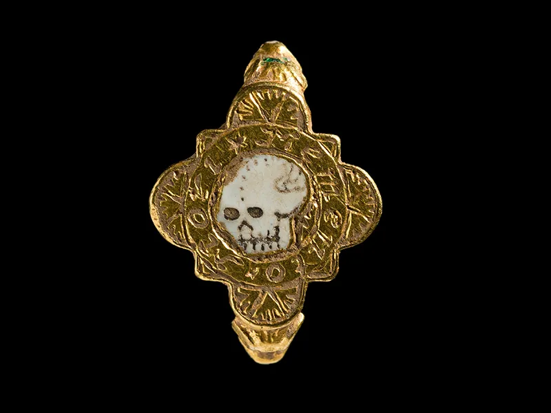 Medieval Skull Ring 