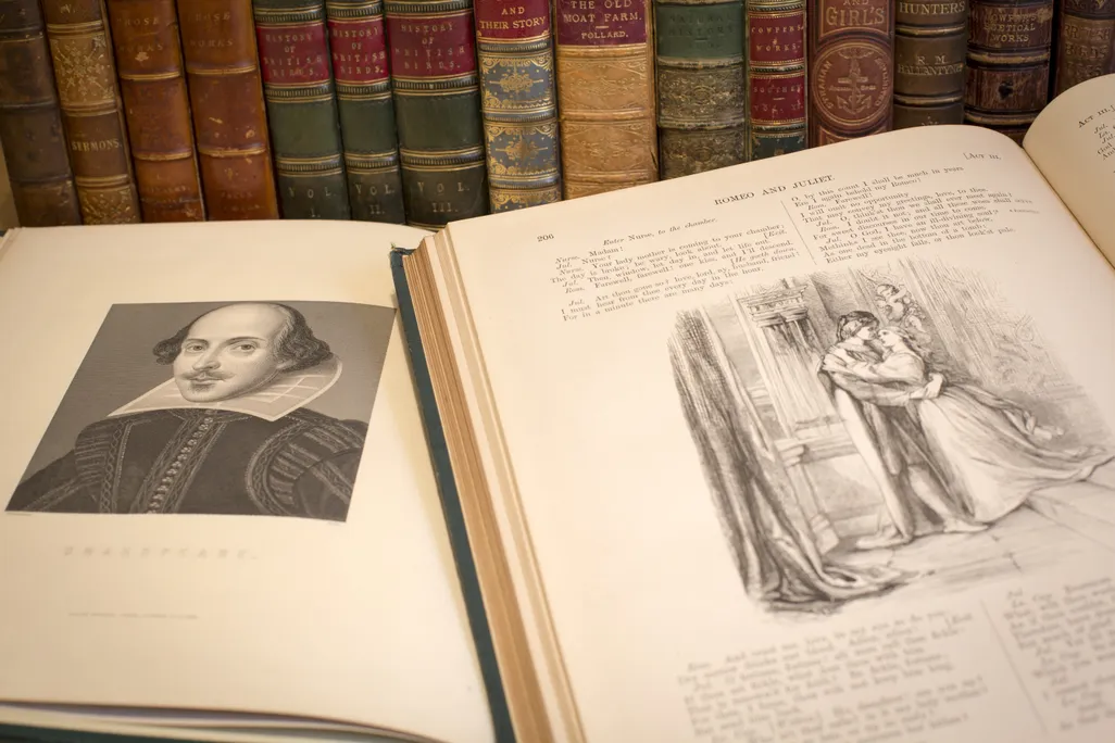 An image of Shakespeare next to Romeo and Juliet
