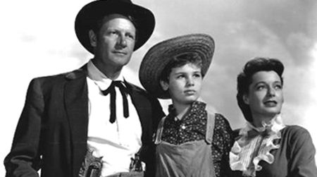 Joel McCrea, Dean Stockwell, and Ellen Drew in Stars in My Crown
