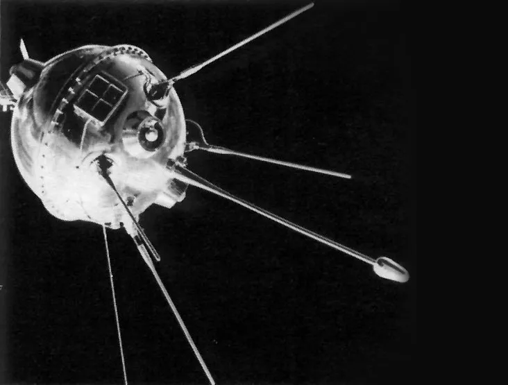 luna-1_732.jpg