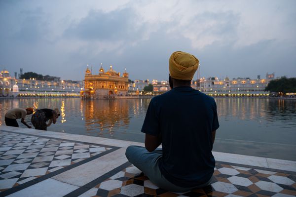 Praying at the Golden Temple in Amritsar, India thumbnail