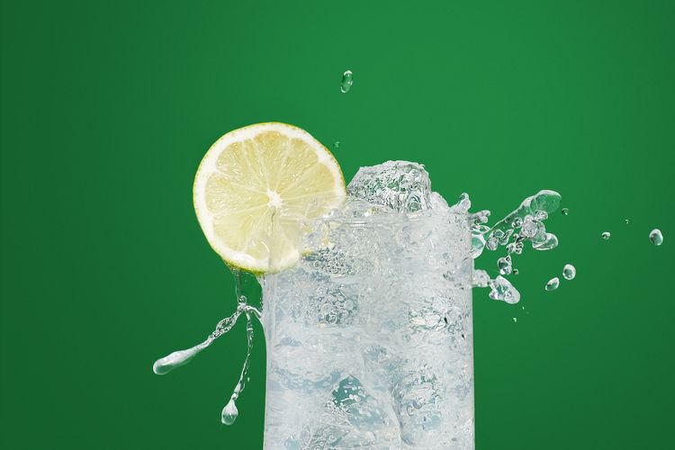 Seltzer is the little black dress of drinks&mdash;suitable for any occasion.