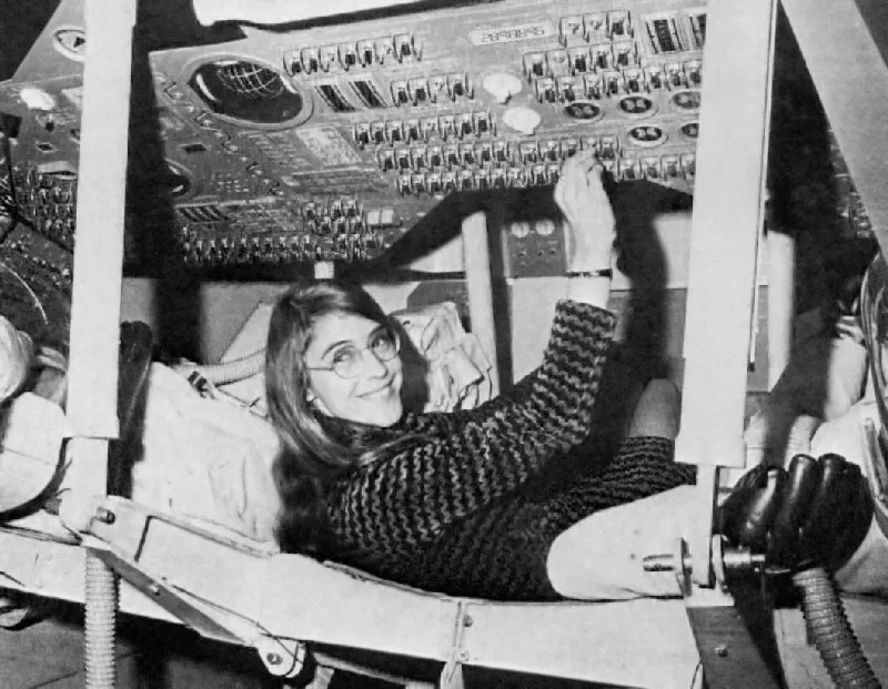 Margaret Hamilton Led the NASA Software Team That Landed