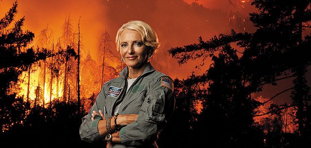 Patty Wagstaff’s latest mission: use the discipline of aerobatics to combat the chaos of California wildfires (photo-composite).