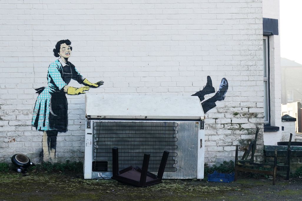Banksy mural Valentine's Day Mascara