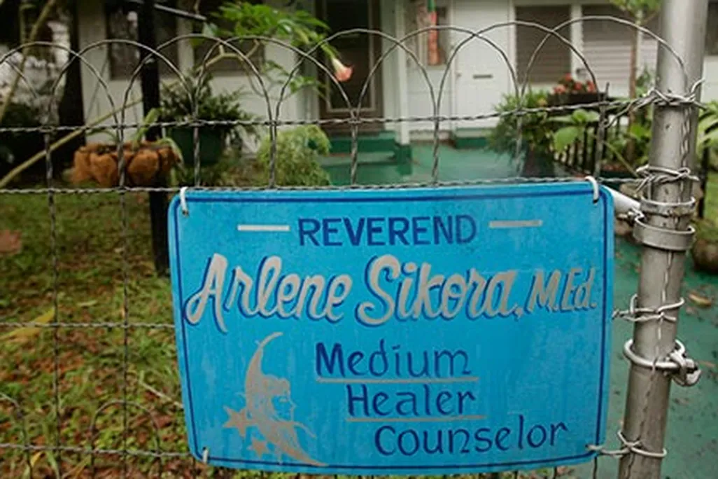 Rev Arlene Sikora medium healer counselor