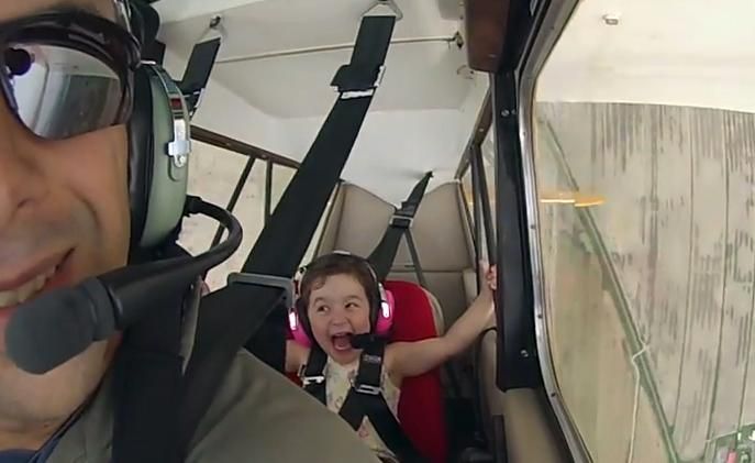 Encore girl flying aerobatics.jpg