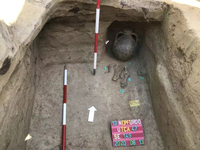A Hun-period &ldquo;Eastern-type&rdquo; burial unearthed in Budapest, Hungary