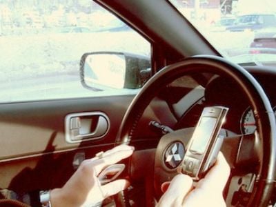 A new device could force drivers to hang up their phones.