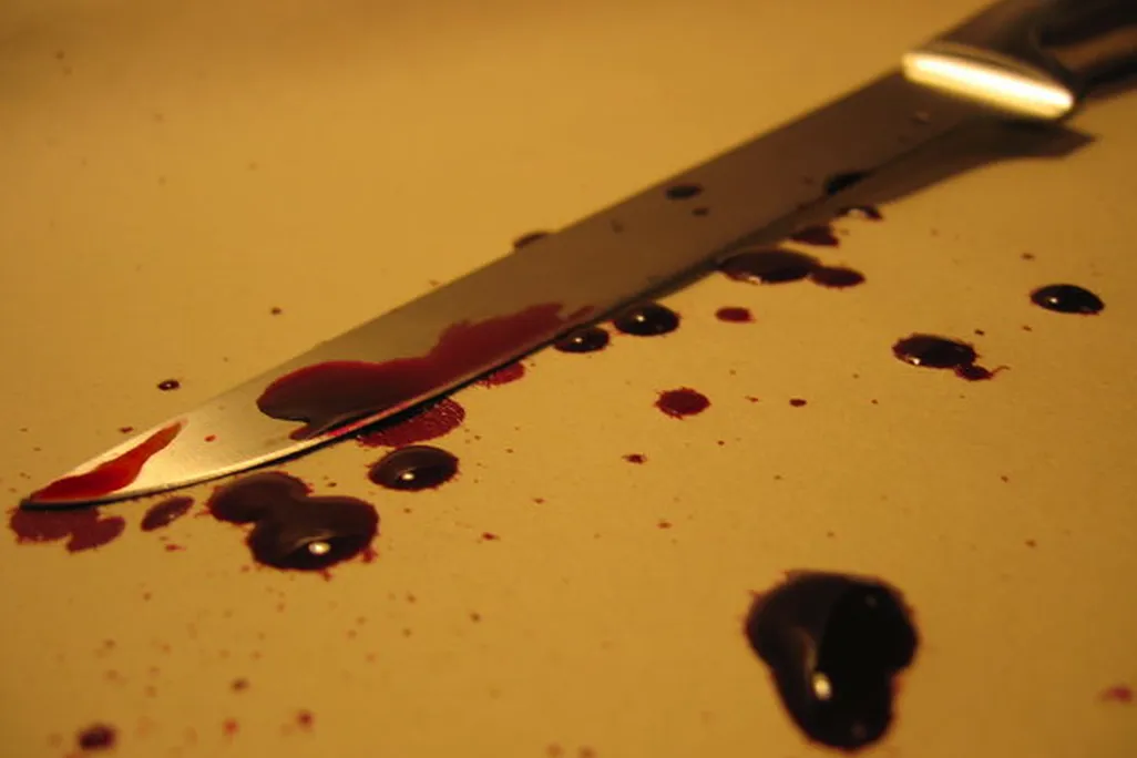 knife