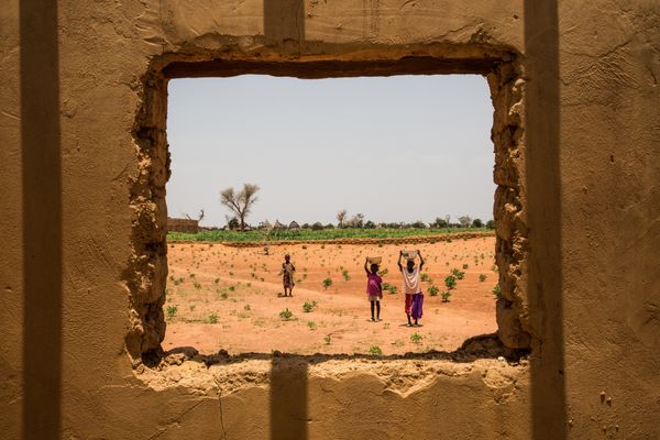 Window On Niger thumbnail