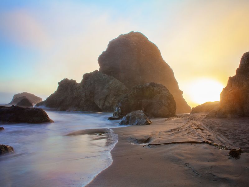 Misty Beach Sunset Smithsonian Photo Contest Smithsonian Magazine 6982