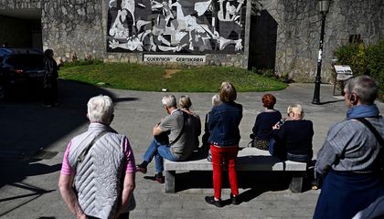 El debate por el Guernica: dónde debe estar la obra más incómoda de Picasso