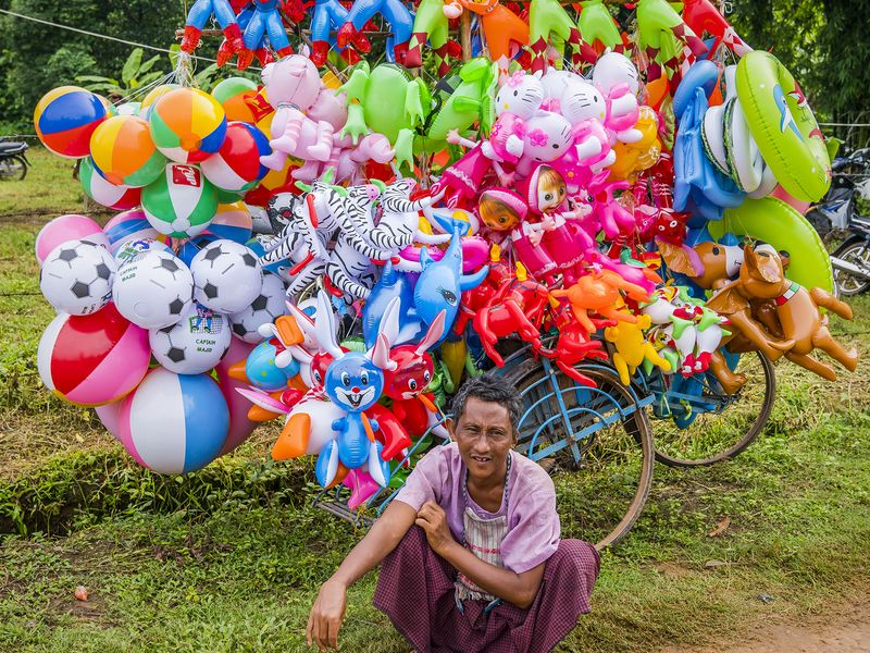 Colourful Toy Seller Smithsonian Photo Contest Smithsonian Magazine