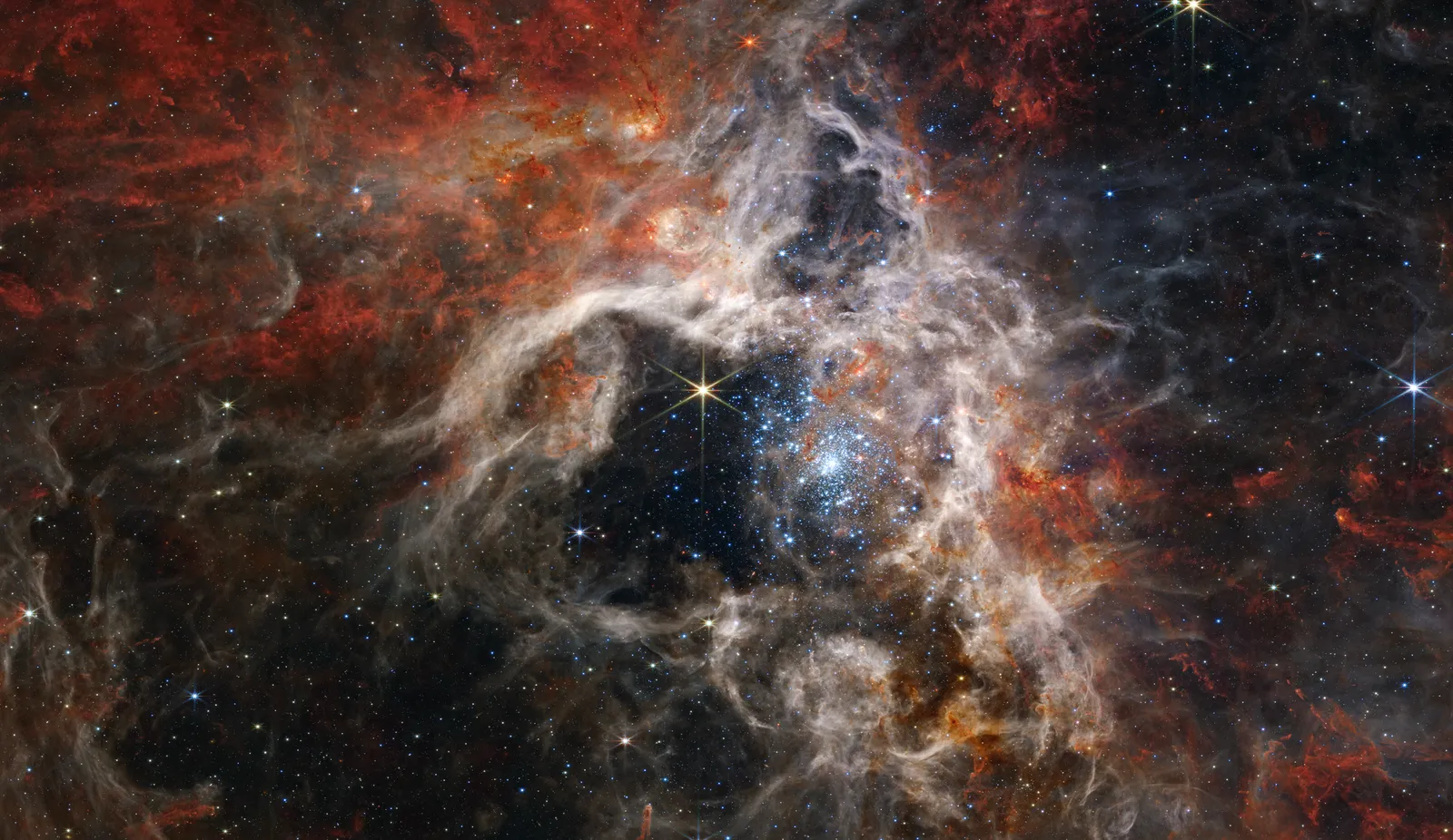 spinning nebula creating a tar