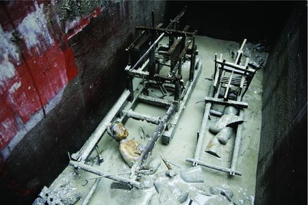 The burial chamber containing the model looms