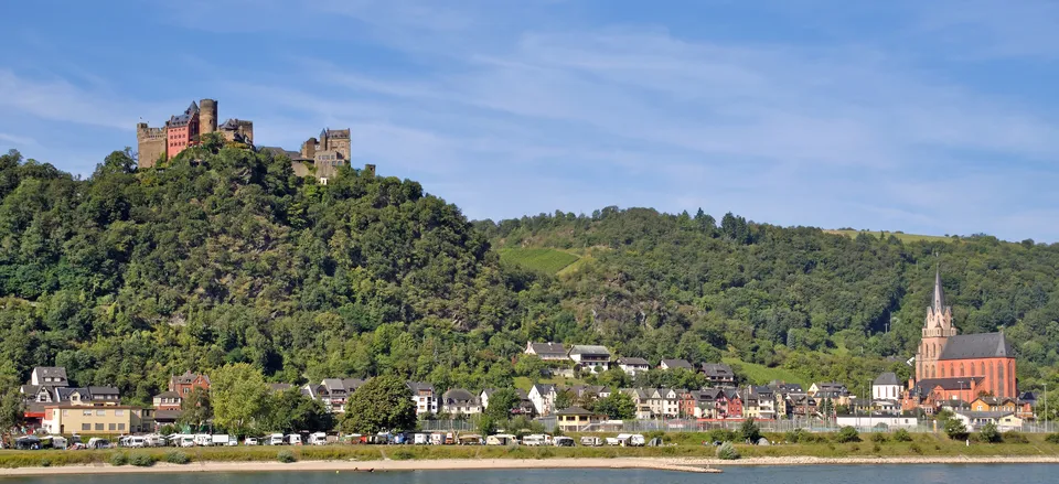  Hilltop medieval castle overlooking the Rhine River near Oberwesel 