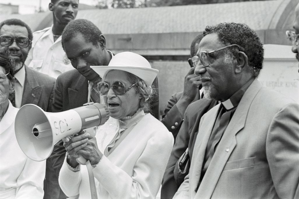 Mrs. Rosa Parks addresses a crowd in 1989 on the 25th anniversary of the signing of the civil rights legislation.