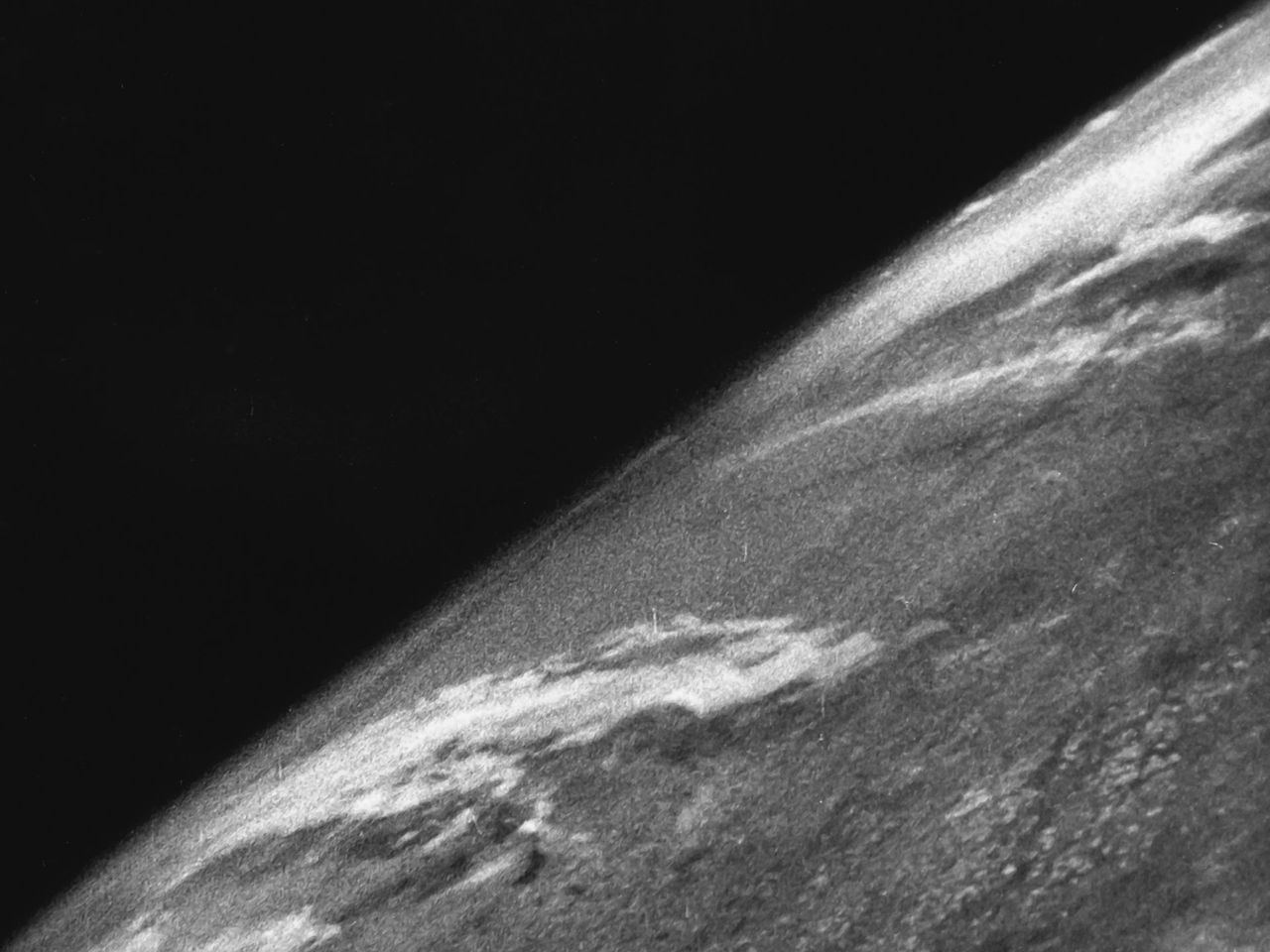洋書 Pictures from the Surface of the Earth first_photo_from_space.jpg
