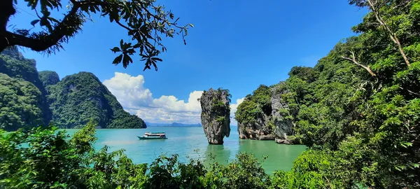 James Bond Island thumbnail