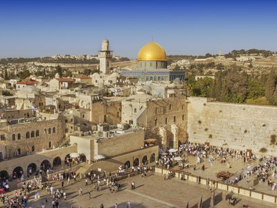 Israel from Antiquity to Today: A Tailor-Made Journey