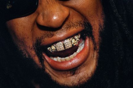 $50,000 platinum grill worn by rapper Lil Jon