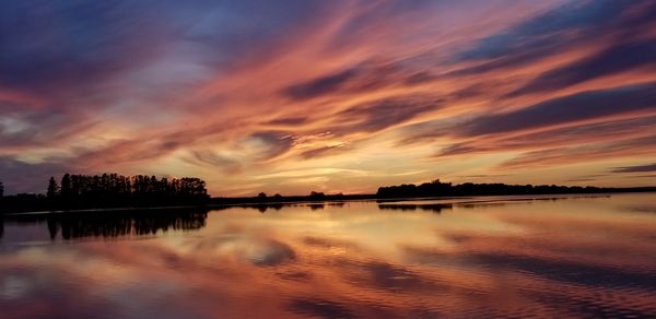 Sunset Burton Lake Saskatchewan thumbnail