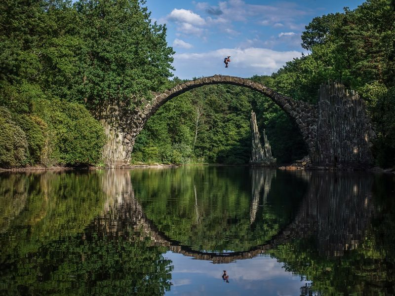 Rakotzbrüke (Devil's Bridge) in Kromlau, Germany Smithsonian Photo