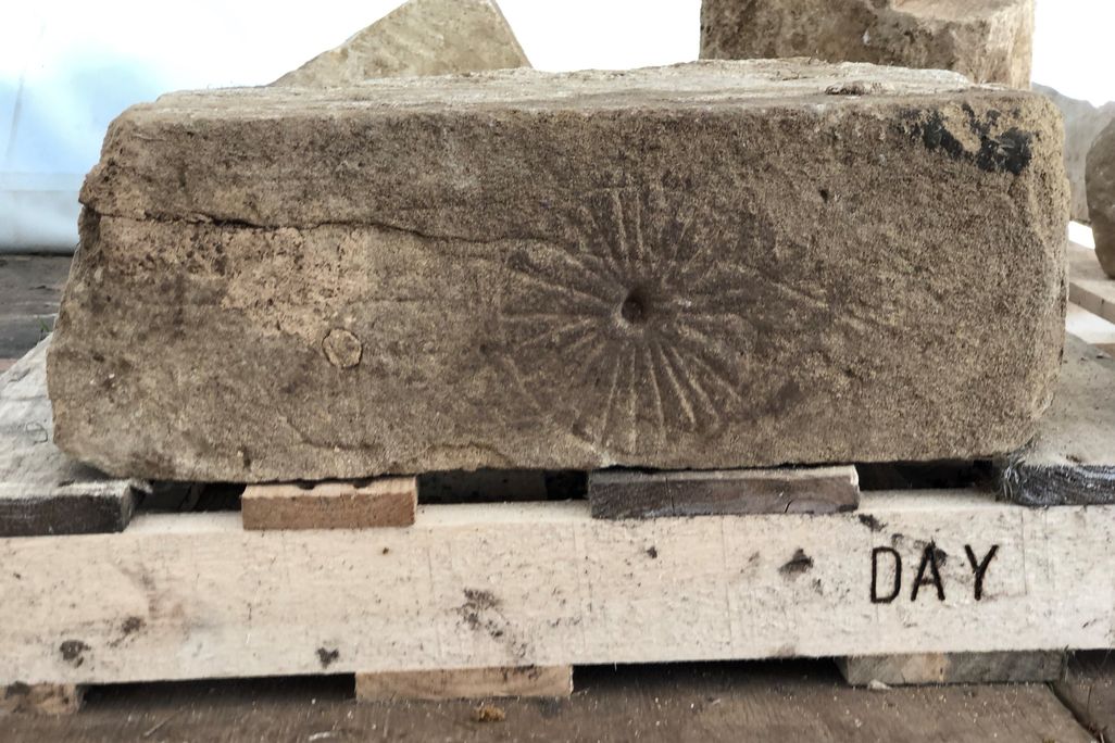 Full Stone with Witch Marking